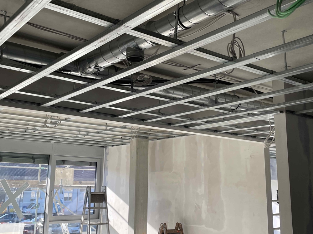 Deckenkonstruktion für Kühlen und Heizen