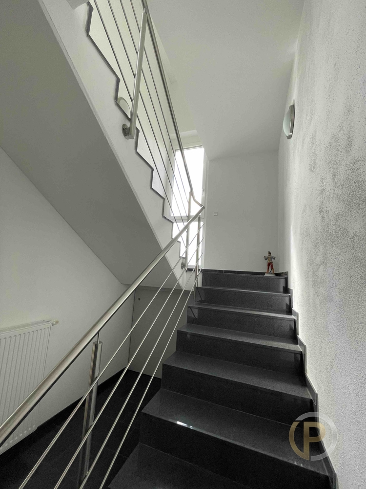 Treppenhaus  EG-OG