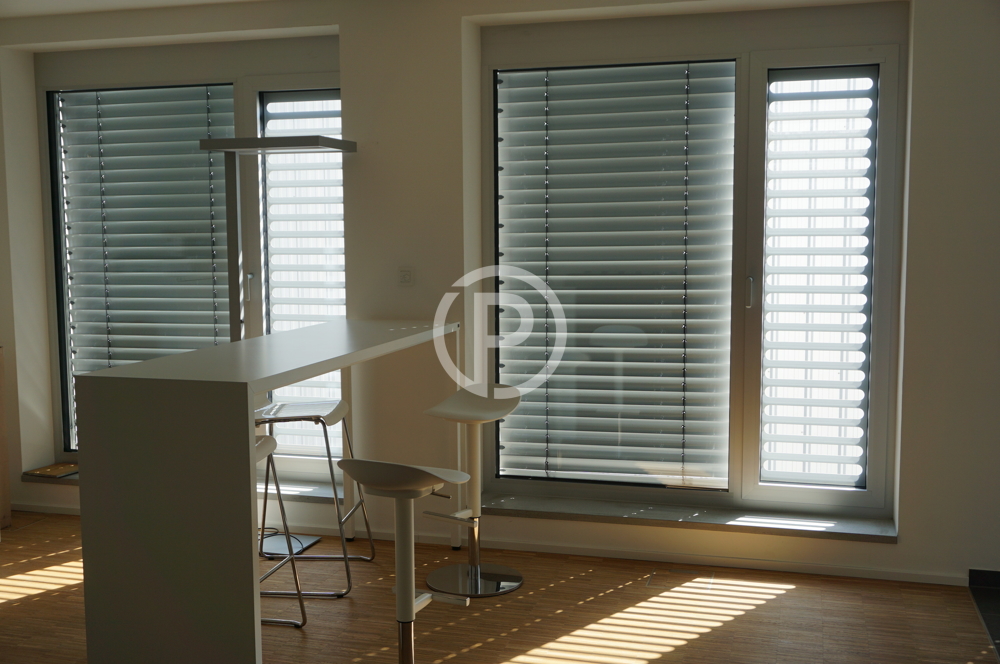 Büro - Besprechung hinten