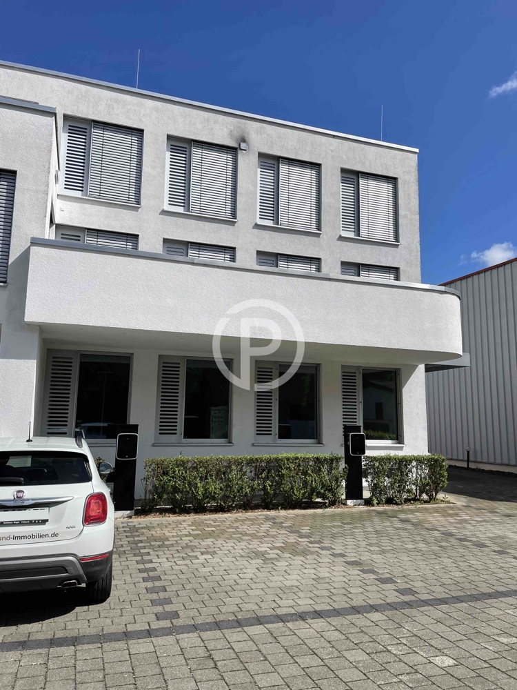 4x Wallbox Parkplatzbereich