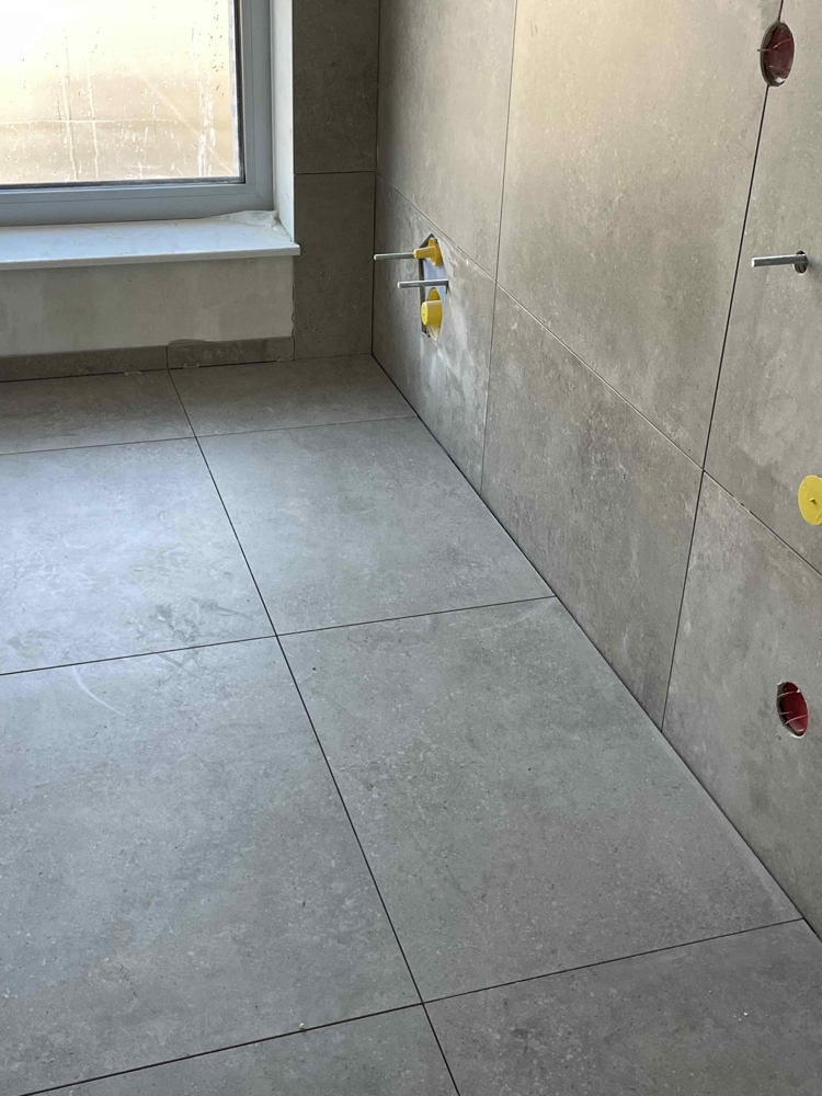 Fliesen im Sanitärbereich