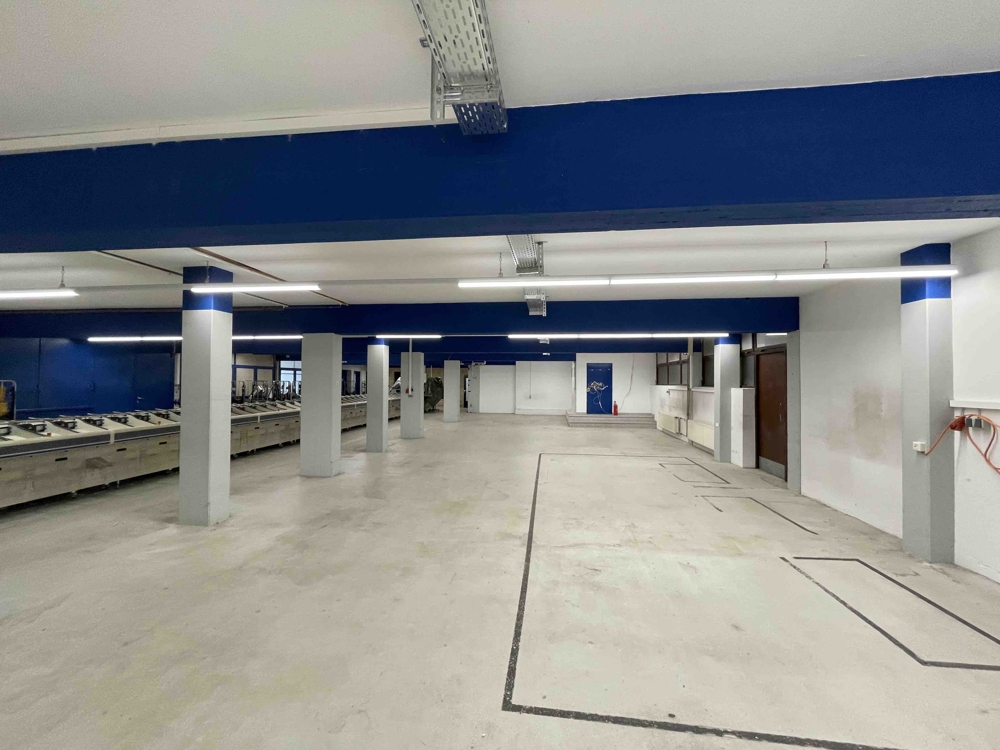 Lageransicht groß hinten