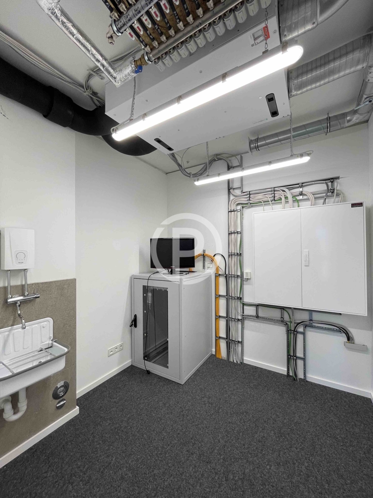 Abstell- und Technikraum Büro 2